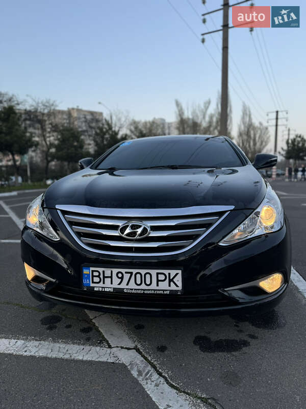 Hyundai Sonata 2013
