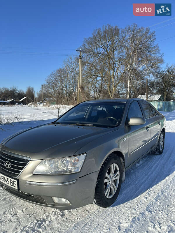 Седан Hyundai Sonata 2008 в Чернигове