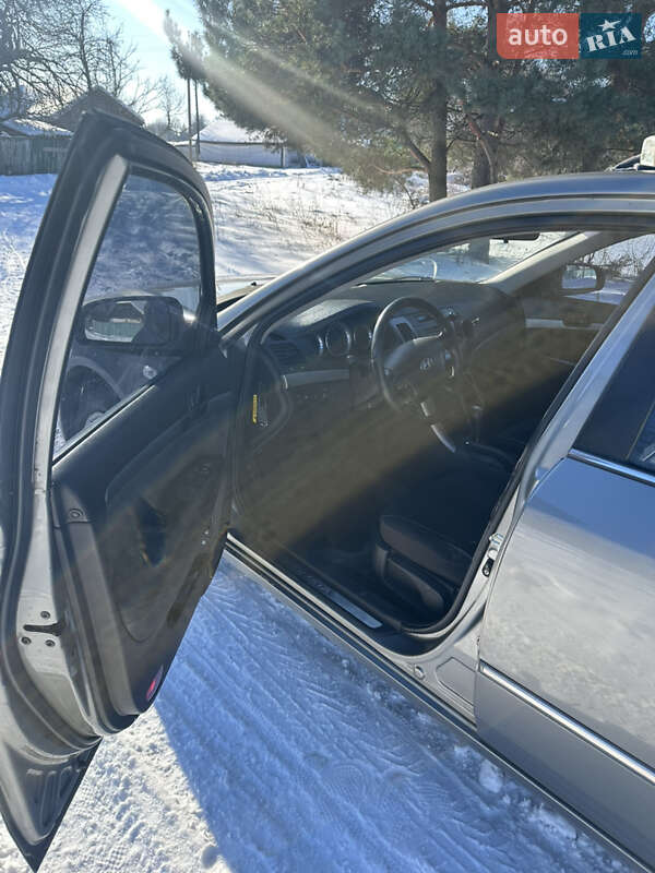 Седан Hyundai Sonata 2008 в Чернигове