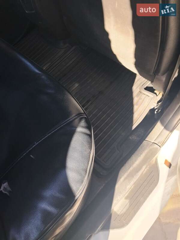 Седан Hyundai Sonata 2014 в Марганце фото 5 Седан Hyundai Sonata 2014 в Марганце