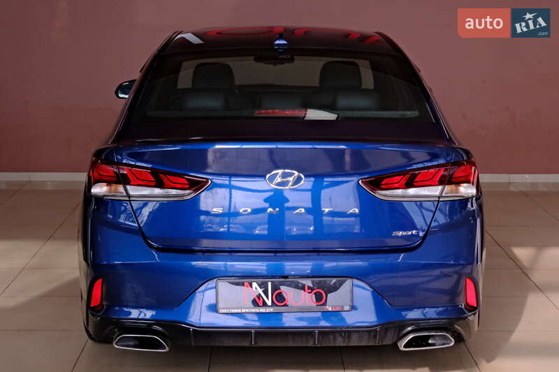 Седан Hyundai Sonata 2017 в Одессе