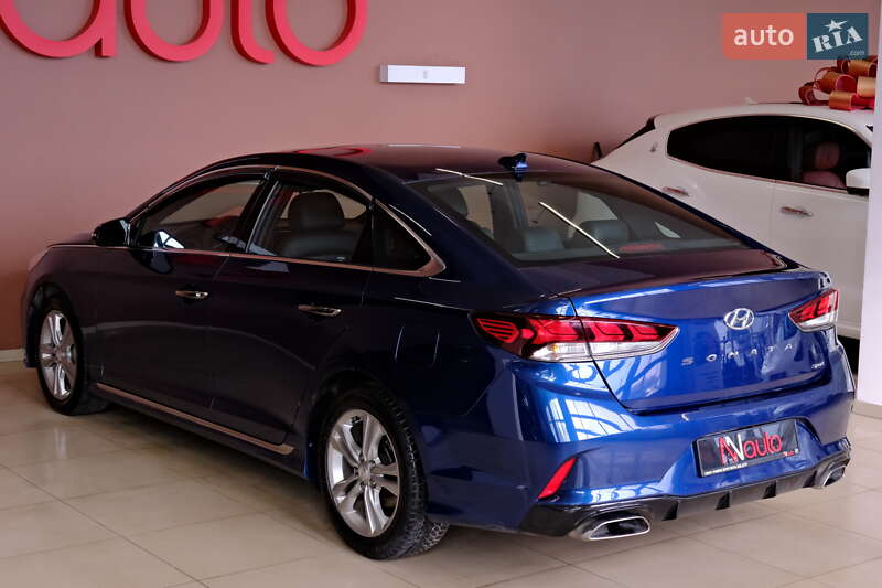 Седан Hyundai Sonata 2017 в Одессе