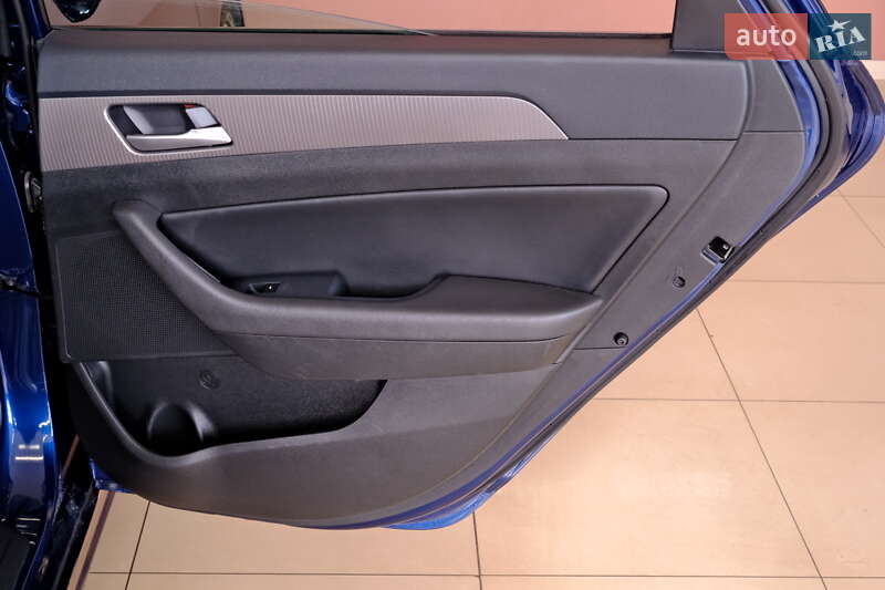 Седан Hyundai Sonata 2017 в Одессе