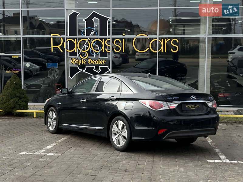 Седан Hyundai Sonata 2014 в Одессе