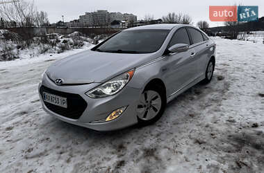 Седан Hyundai Sonata 2014 в Чернигове