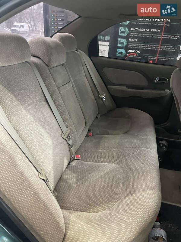 Седан Hyundai Sonata 2004 в Николаеве