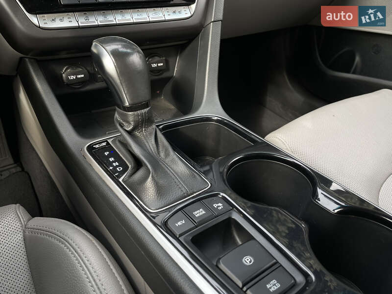 Седан Hyundai Sonata 2019 в Одесі