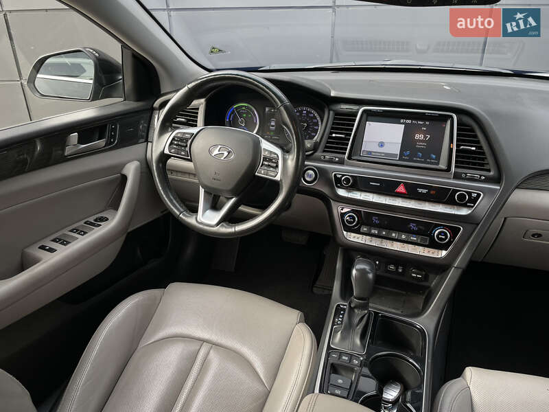 Седан Hyundai Sonata 2019 в Одесі