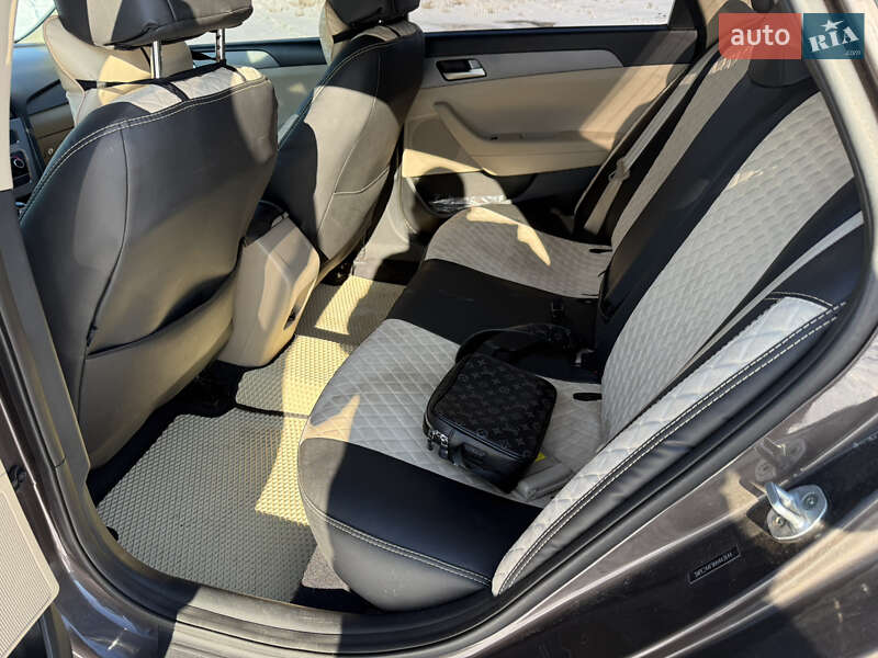 Седан Hyundai Sonata 2016 в Києві