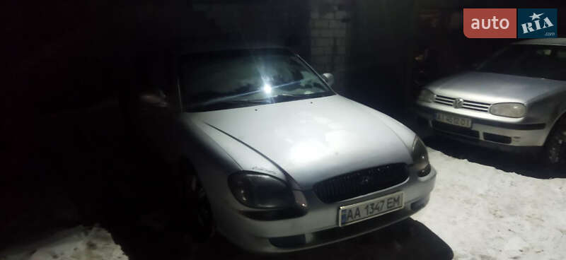 Hyundai Sonata 1999