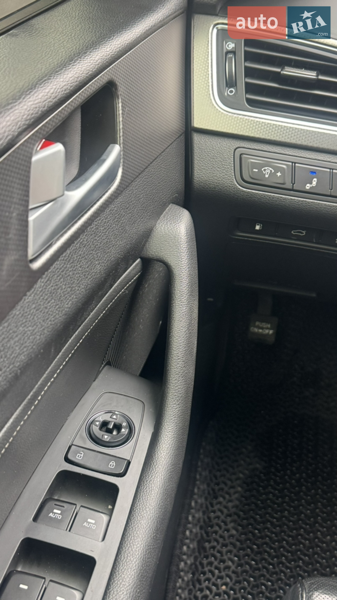 2014 Hyundai Sonata - мініатюра 19