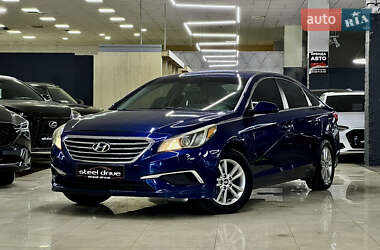 Седан Hyundai Sonata 2016 в Николаеве