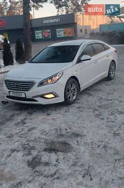Седан Hyundai Sonata 2016 в Киеве