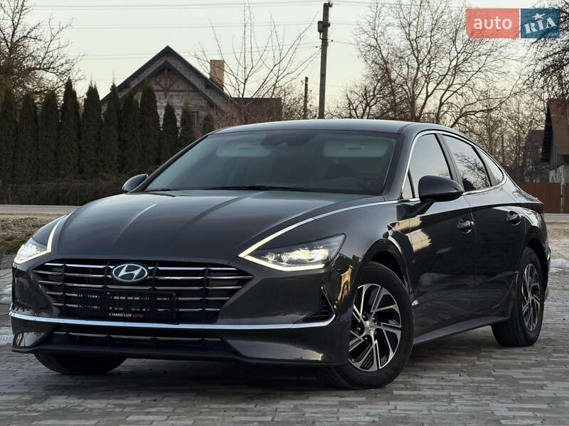 Седан Hyundai Sonata 2023 в Львове