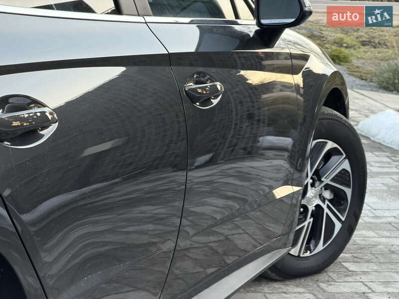 Седан Hyundai Sonata 2023 в Львове