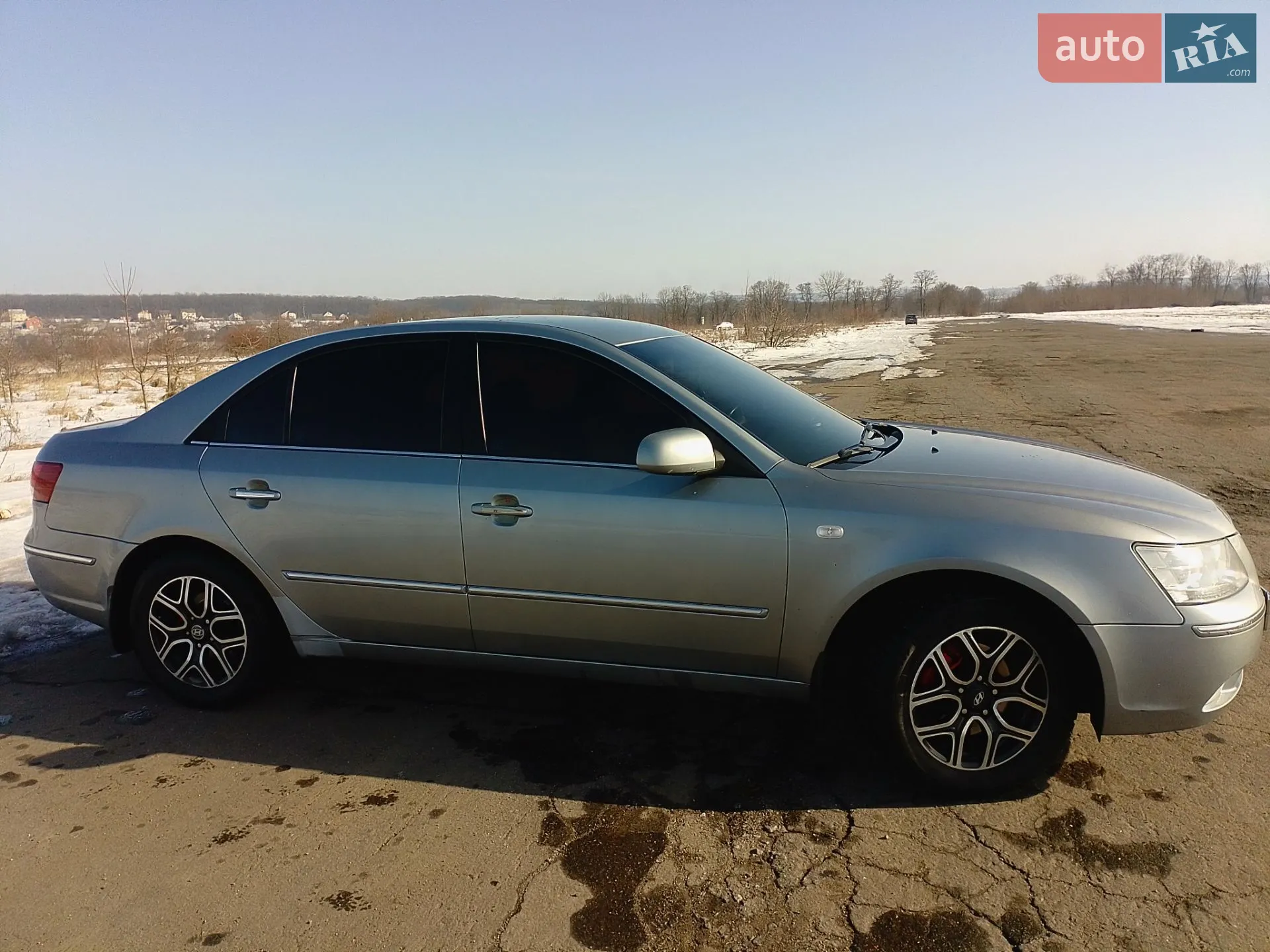 Hyundai Sonata 2010 VIN KMHEU41AP9A653599 фото оголошення 12 з 26