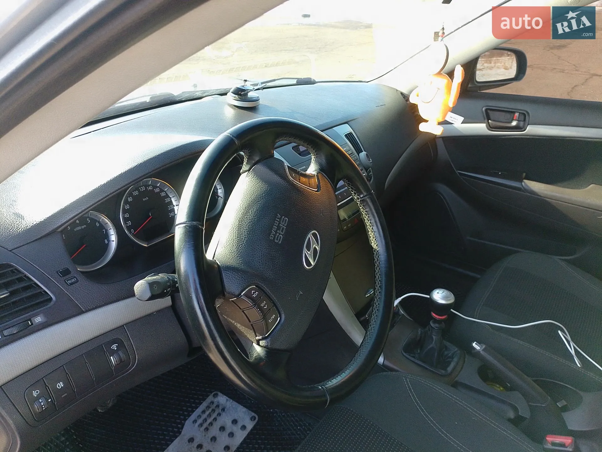 Hyundai Sonata 2010 VIN KMHEU41AP9A653599 фото оголошення 16 з 26