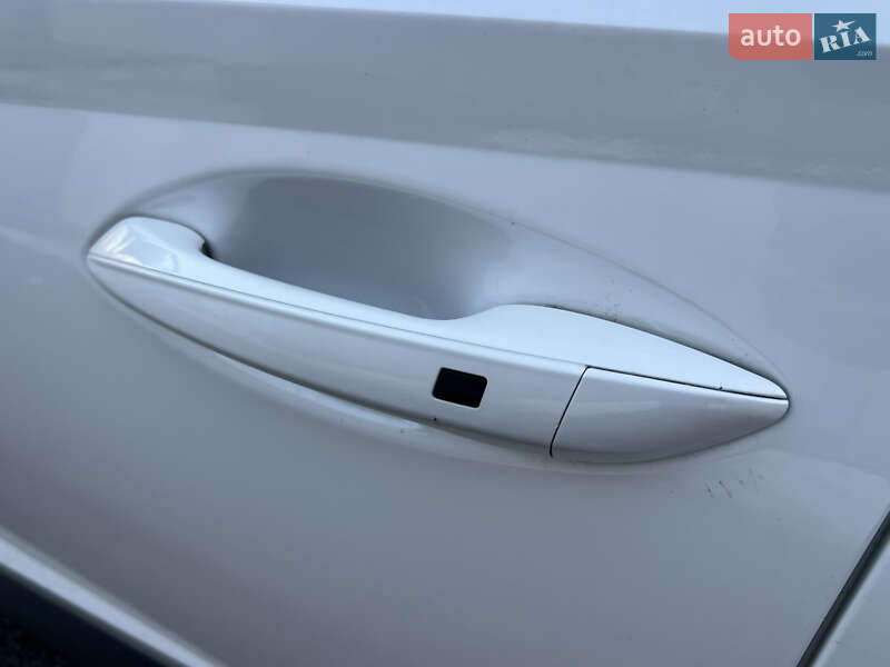 Седан Hyundai Sonata 2019 в Киеве