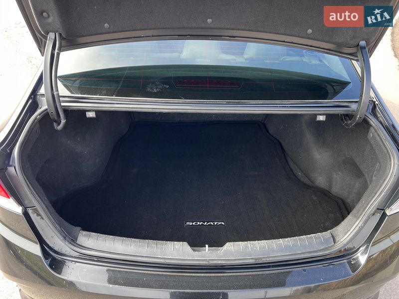 Седан Hyundai Sonata 2019 в Ивано-Франковске