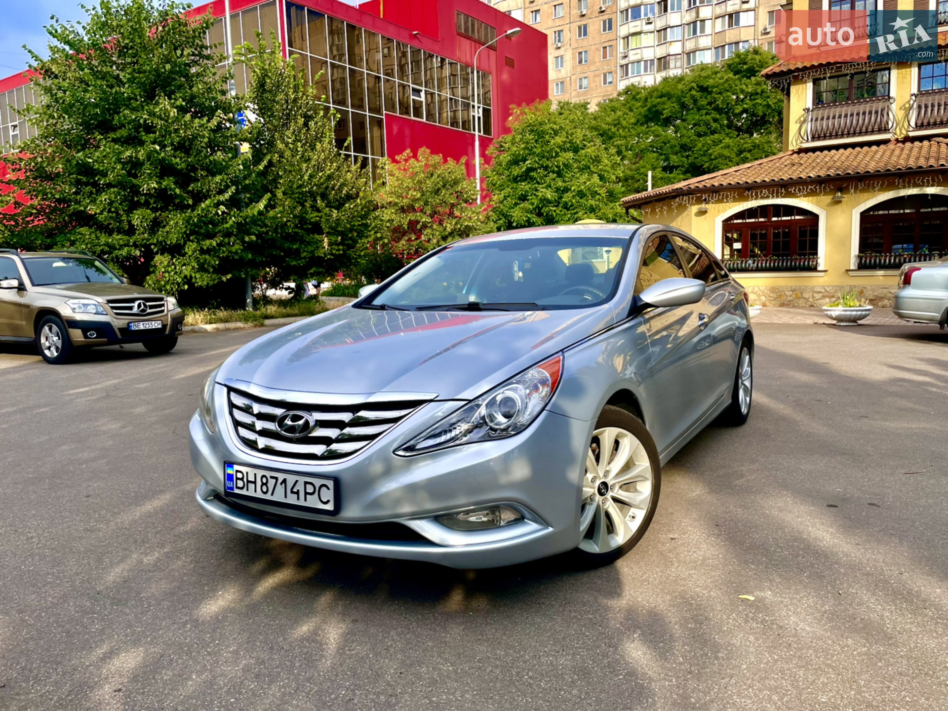 2011 Hyundai Sonata - мініатюра 2