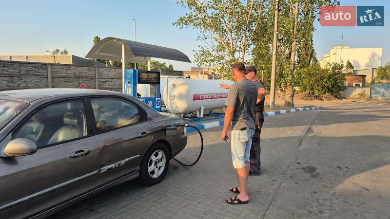 Седан Hyundai Sonata 1999 в Николаеве фото 2 Седан Hyundai Sonata 1999 в Николаеве