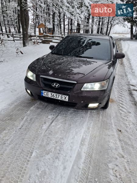 Седан Hyundai Sonata 2007 в Хотине