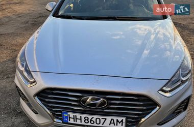 Седан Hyundai Sonata 2018 в Черноморске