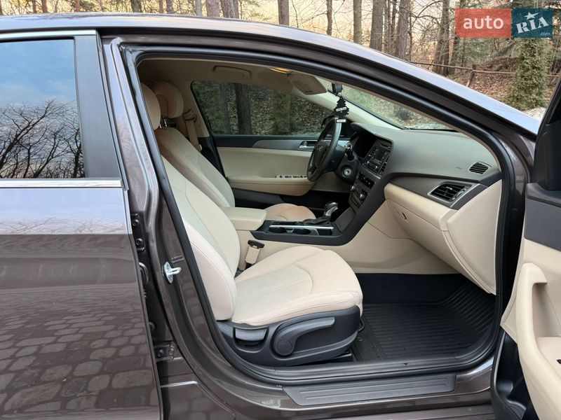 Седан Hyundai Sonata 2016 в Трускавце