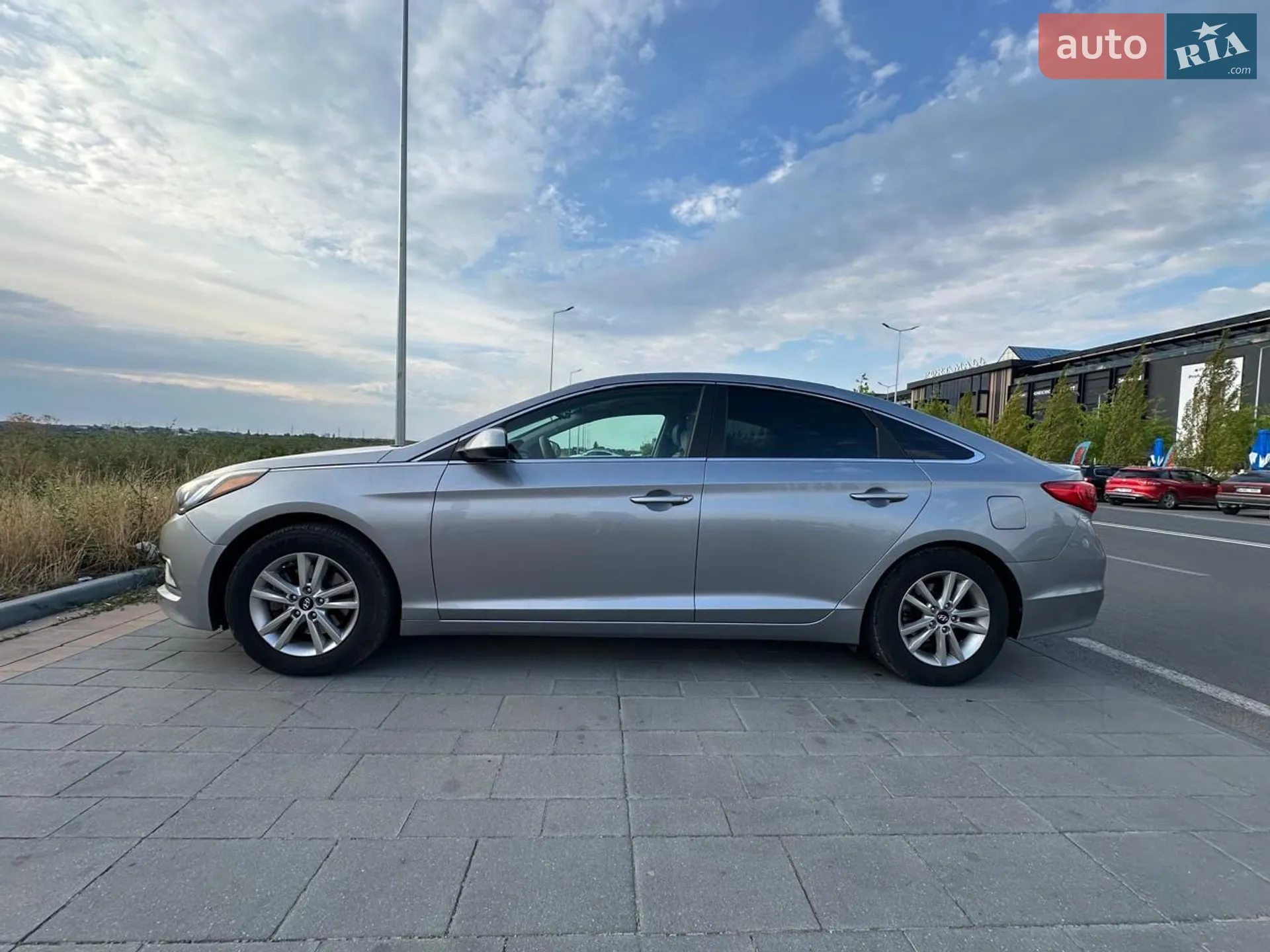 2016 Hyundai Sonata - мініатюра 9
