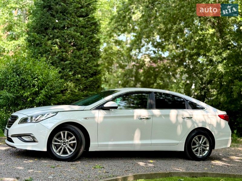 Седан Hyundai Sonata 2016 в Одессе