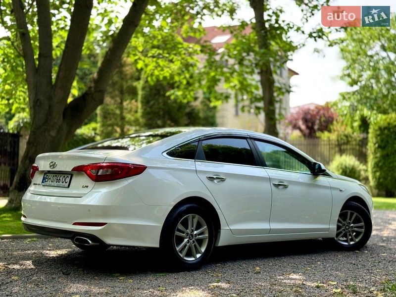 Седан Hyundai Sonata 2016 в Одессе