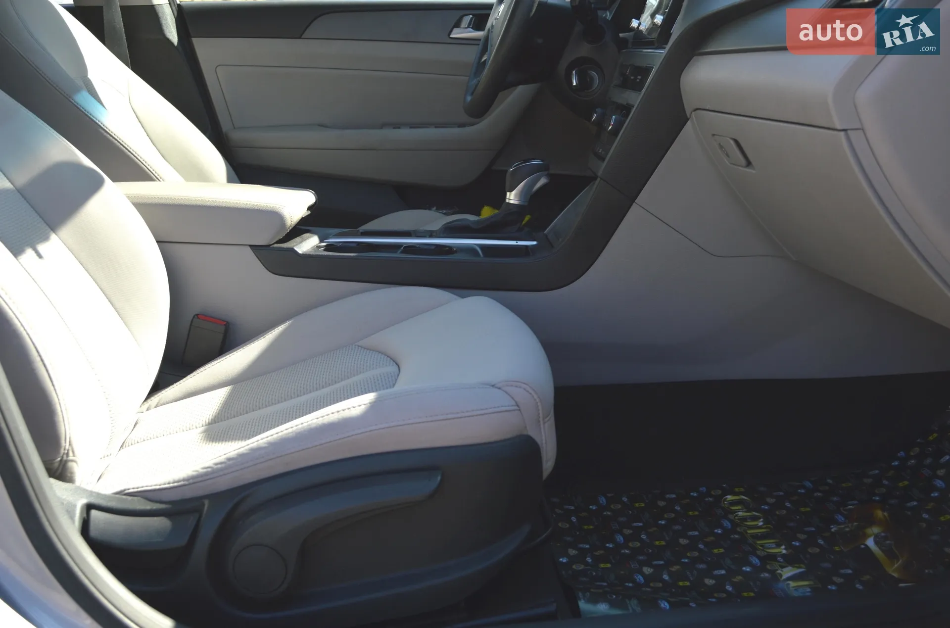 2014 Hyundai Sonata - мініатюра 31