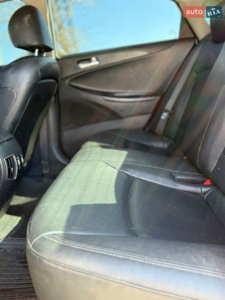Седан Hyundai Sonata 2011 в Запорожье