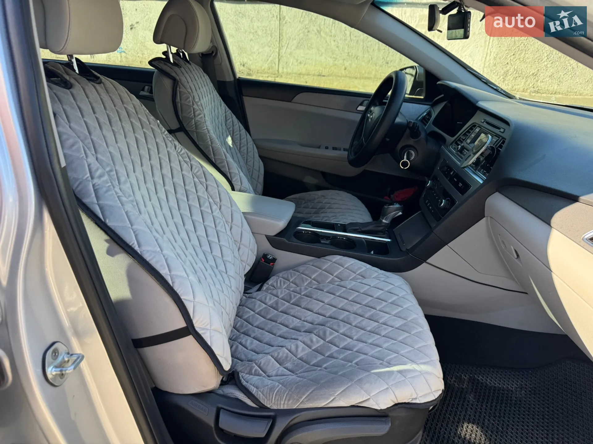 2016 Hyundai Sonata - мініатюра 31