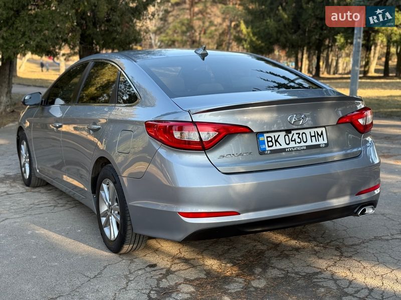 Седан Hyundai Sonata 2016 в Ровно
