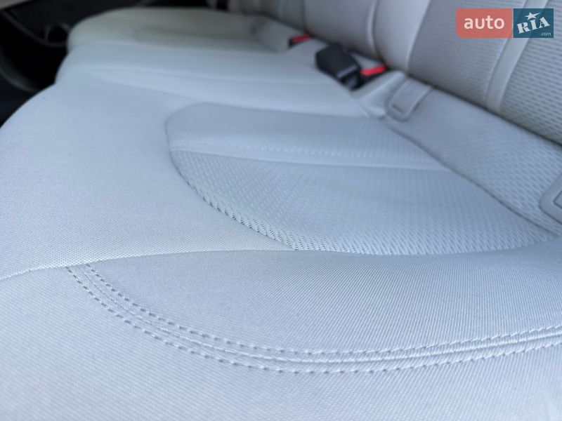 Седан Hyundai Sonata 2016 в Ровно