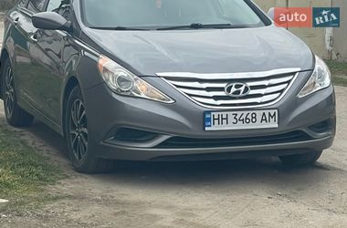 Седан Hyundai Sonata 2011 в Килии