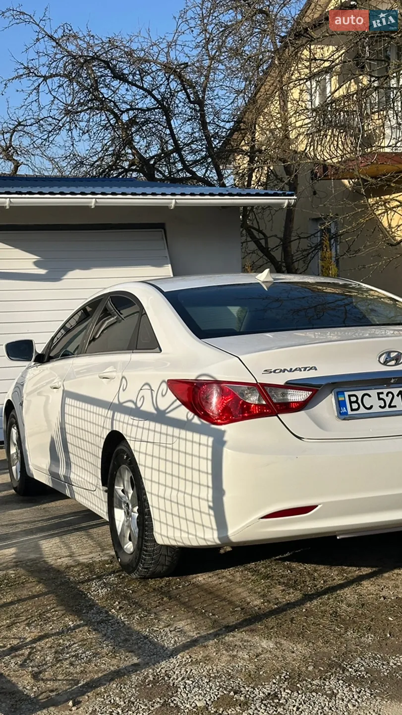 2013 Hyundai Sonata - мініатюра 2