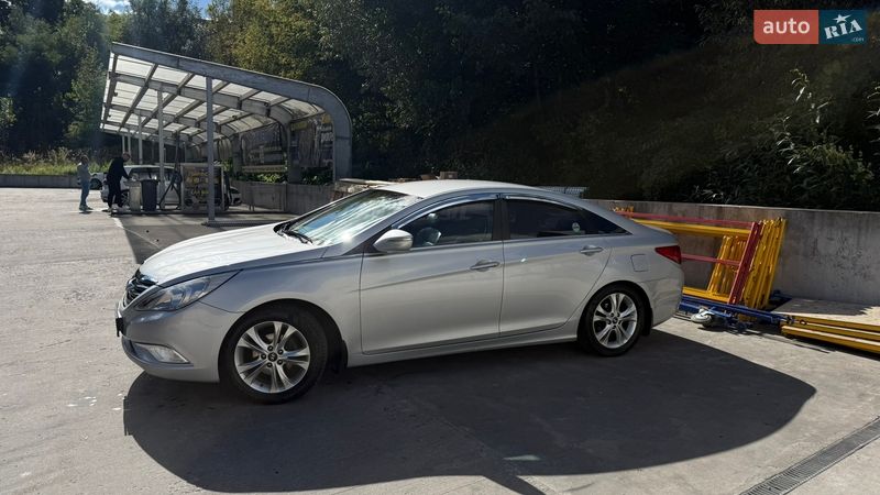 Седан Hyundai Sonata 2014 в Киеве фото 2 Седан Hyundai Sonata 2014 в Киеве