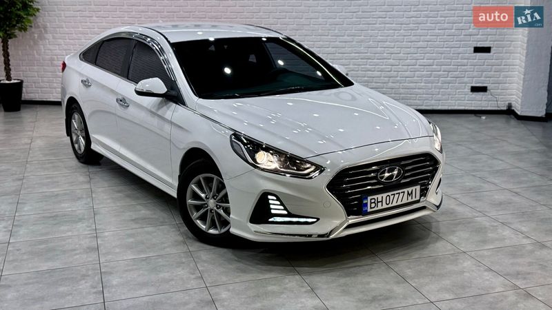 Седан Hyundai Sonata 2018 в Одессе