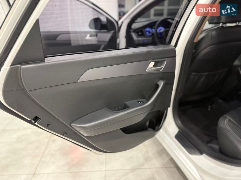 Седан Hyundai Sonata 2018 в Одессе