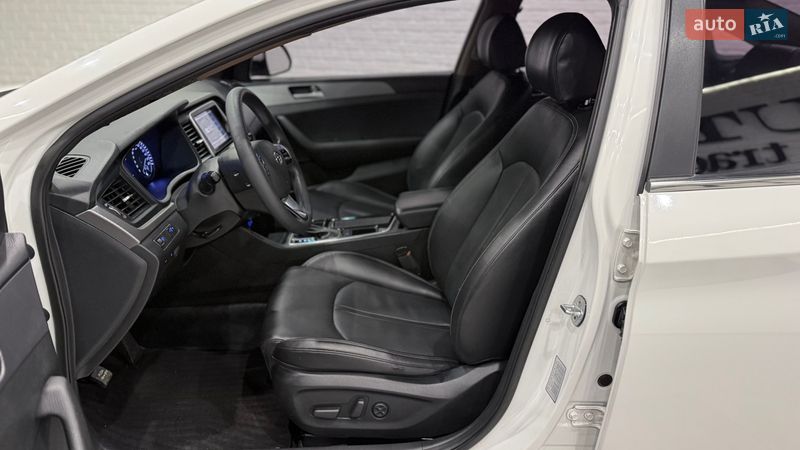 Седан Hyundai Sonata 2018 в Одессе