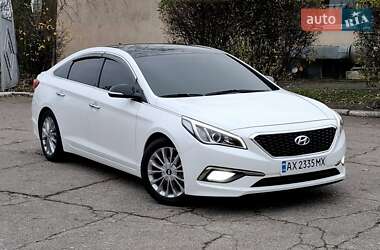 Седан Hyundai Sonata 2015 в Червоному Донці
