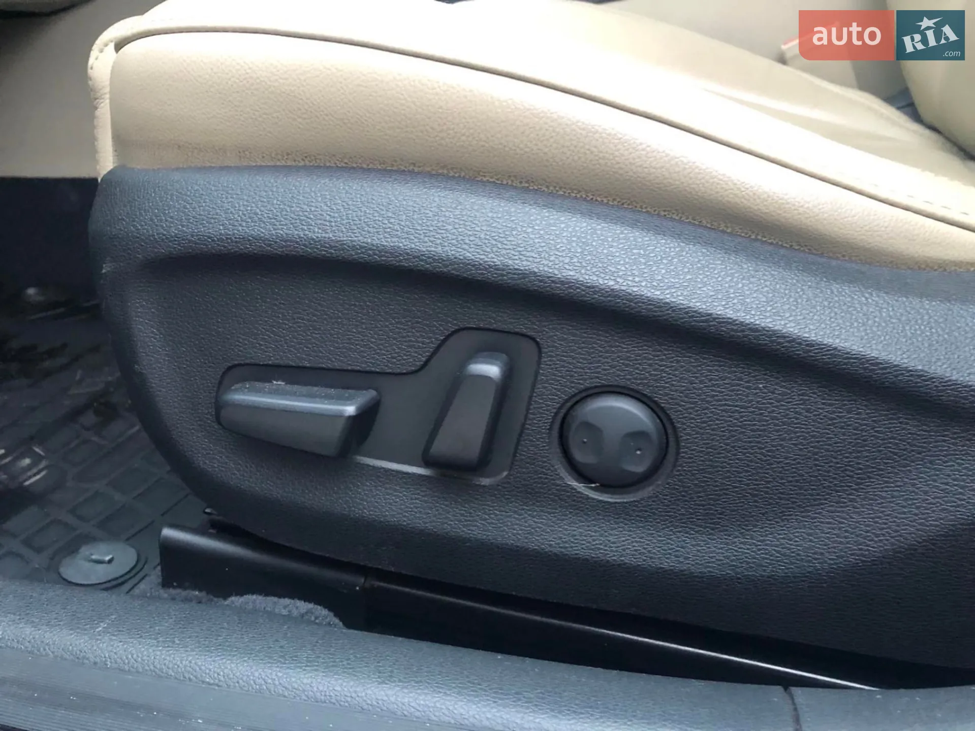 2015 Hyundai Sonata - мініатюра 16