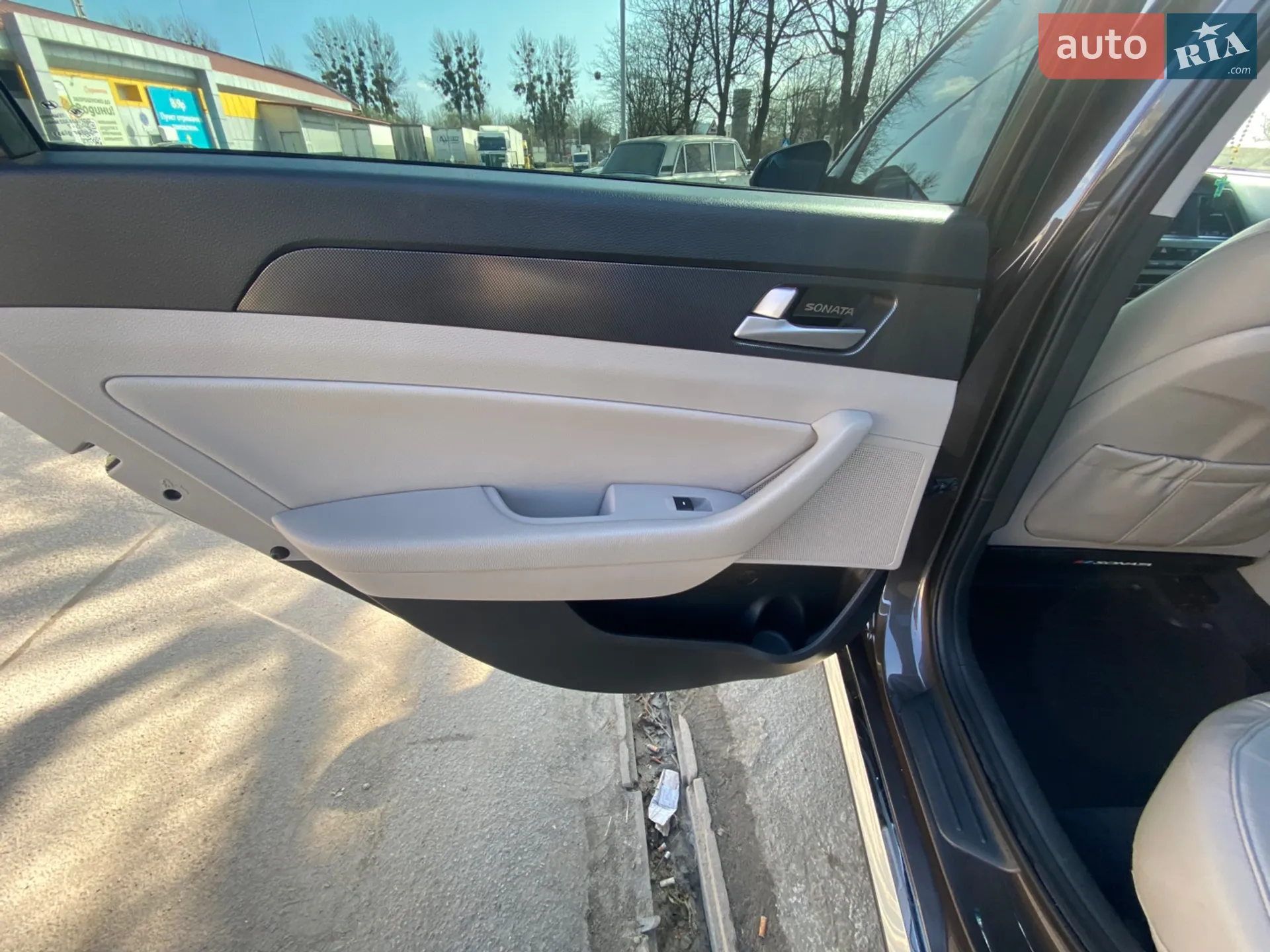 2017 Hyundai Sonata - мініатюра 36