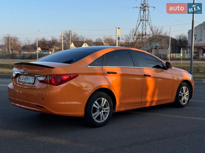 Седан Hyundai Sonata 2014 в Смеле