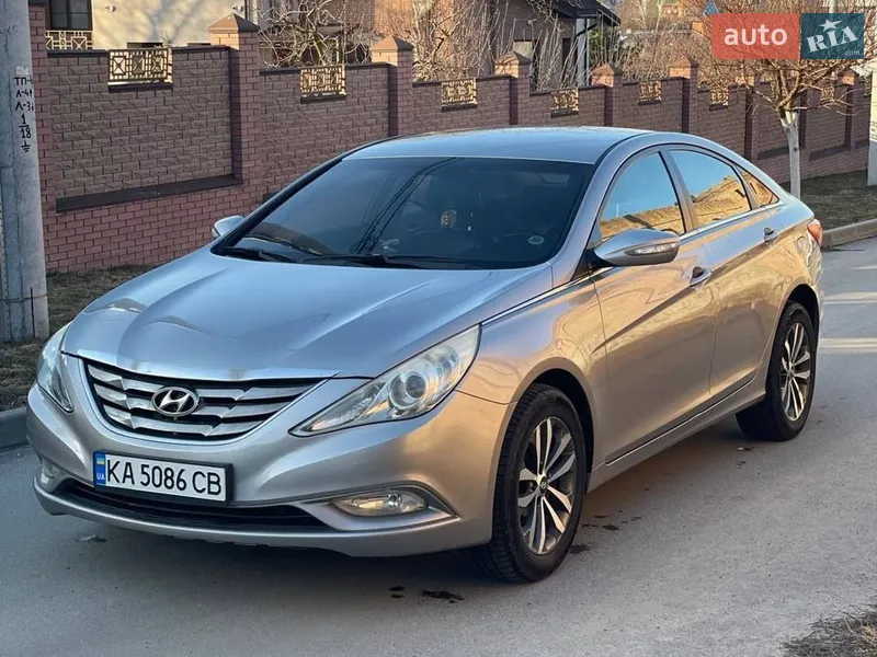 Hyundai Sonata 2010 VIN KMHEC41CBBA227259 фото оголошення 9 з 44