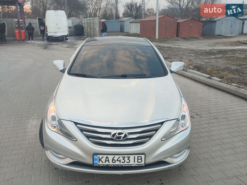 Hyundai Sonata 2013