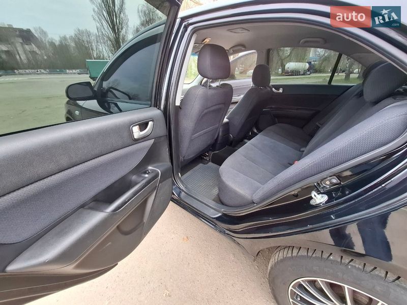 Седан Hyundai Sonata 2008 в Киеве