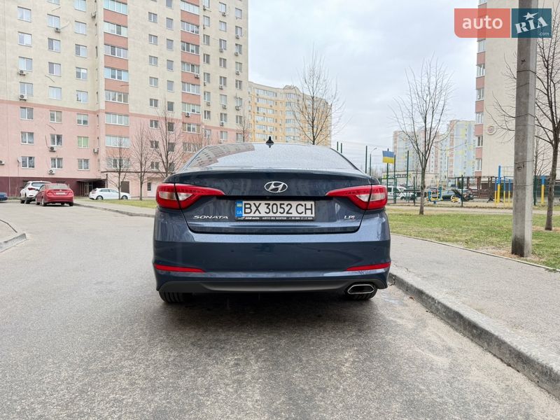 Седан Hyundai Sonata 2016 в Софиевской Борщаговке